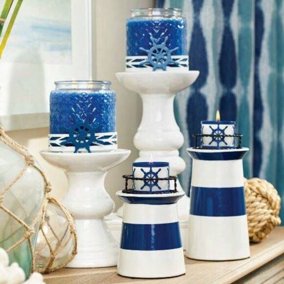 Gold Canyon Tall White Stand - Picture 6 of 6